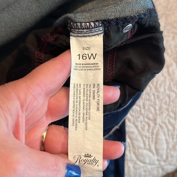 Royalty for me high rise jeans 16W - Picture 6 of 6